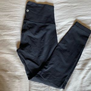 SOLD— LULULEMON LEGGINGS